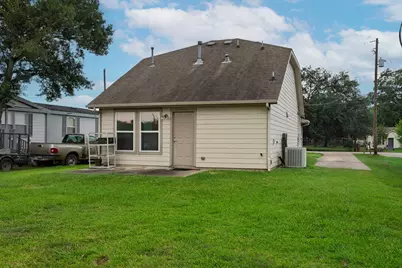 7619 Richards Street, Baytown, TX 77521 - Photo 24