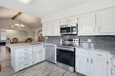308 Moody Avenue, League City, TX 77573 - Photo 12