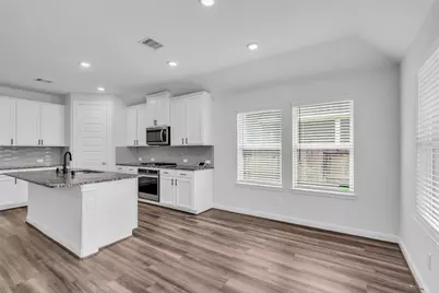 2510 Hatton Terrace Lane, Pearland, TX 77089 - Photo 10