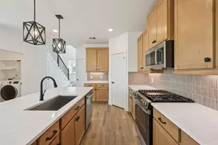 12818 Meadow Wind Wy, Conroe, TX 77302 - Photo 6