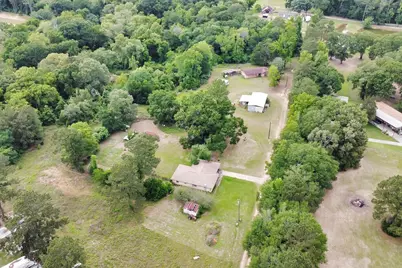 15635 Hwy 105 E Road, Conroe, TX 77306 - Photo 12
