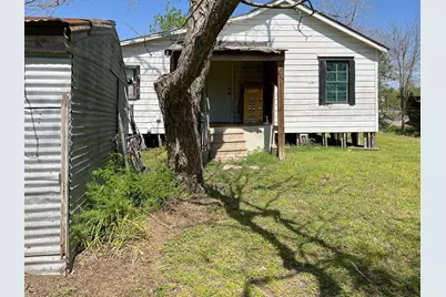103 Avenue I, El Campo, TX 77437 - Photo 22