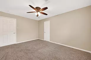 2182 Tree Ln, Houston, TX 77339 - Photo 34