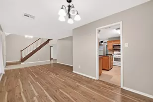 2182 Tree Ln, Houston, TX 77339 - Photo 8