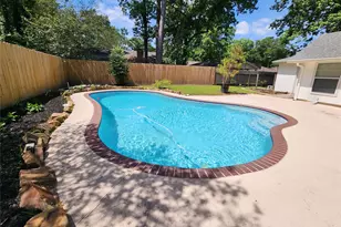 2182 Tree Ln, Houston, TX 77339 - Photo 46