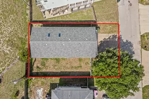 12833 E Conquistador Dr, Galveston, TX 77554 - Photo 30