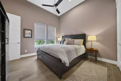 9847 Mocking Bird Hill Lane, Houston, TX 77080 - Photo 32