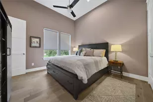 9847 Mocking Bird Hill Ln, Houston, TX 77080 - Photo 32