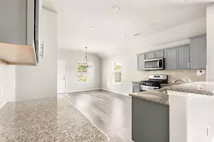 10331 Whisper Bluff Dr, Humble, TX 77396 - Photo 14