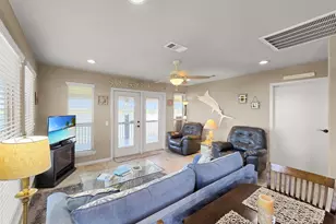 1301 N Monkhouse Dr, Crystal Beach, TX 77650 - Photo 10