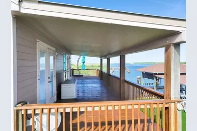 1301 N Monkhouse Drive, Crystal Beach, TX 77650 - Photo 42