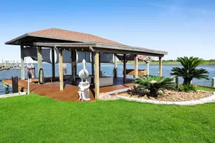 1301 N Monkhouse Dr, Crystal Beach, TX 77650 - Photo 38