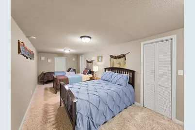 1301 N Monkhouse Drive, Crystal Beach, TX 77650 - Photo 24