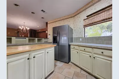 4717 Country Club View, Baytown, TX 77521 - Photo 12