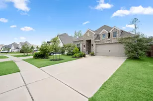 13087 Soaring Frst Dr, Conroe, TX 77302 - Photo 2