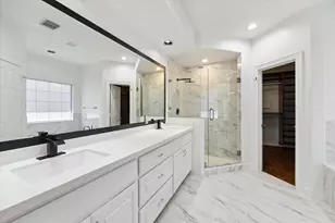 13639 Brookbluff Ln, Houston, TX 77077 - Photo 18