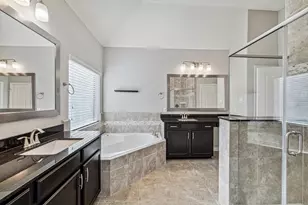 436 N Live Oak St, Houston, TX 77003 - Photo 8