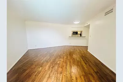 3525 Sage Road #201, Houston, TX 77056 - Photo 10