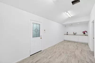 2135 Falling Oaks Road, Houston, TX 77038 - Photo 30