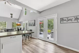 561 N Royale Greens Dr, Coldspring, TX 77331 - Photo 22