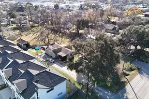 40 Dipping Ln, Houston, TX 77076 - Photo 12