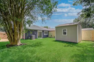 17014 Pastoria Dr, Houston, TX 77083 - Photo 20