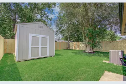 17014 Pastoria Drive, Houston, TX 77083 - Photo 18