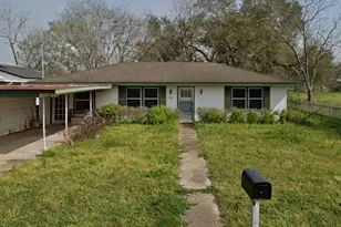 706 Cemetery Ave, Eagle Lake, TX 77434 - Photo 2