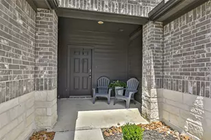 427 Blanco Ln, Dayton, TX 77535 - Photo 6
