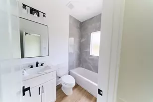 110 Luetta St, Houston, TX 77076 - Photo 20