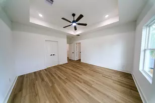 110 Luetta St, Houston, TX 77076 - Photo 12