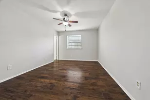 9303 Hammerly Blvd, Houston, TX 77080 - Photo 16