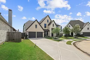 29819 Autumn Maple Ct, Fulshear, TX 77494 - Photo 2