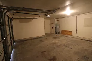 2634 Heritage Colony Dr, Webster, TX 77598 - Photo 8