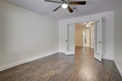 9911 Cedarhurst Drive, Houston, TX 77096 - Photo 18