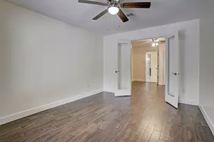 9911 Cedarhurst Dr, Houston, TX 77096 - Photo 18