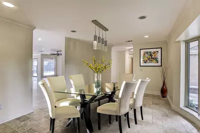 9911 Cedarhurst Drive, Houston, TX 77096 - Photo 8