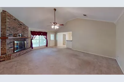 112 Aster Lane, Lake Jackson, TX 77566 - Photo 10