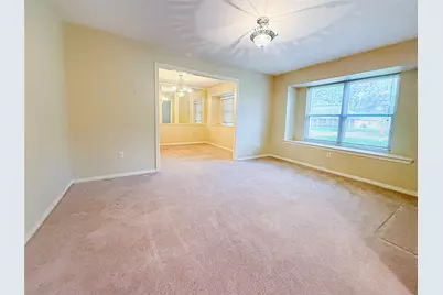 112 Aster Lane, Lake Jackson, TX 77566 - Photo 4