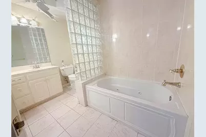 112 Aster Lane, Lake Jackson, TX 77566 - Photo 22