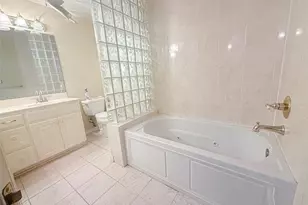 112 Aster Ln, Lake Jackson, TX 77566 - Photo 22