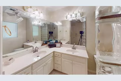 112 Aster Lane, Lake Jackson, TX 77566 - Photo 24