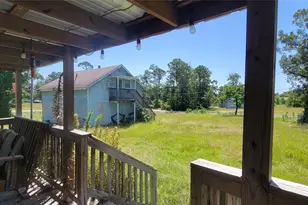 137 White Oak, Onalaska, TX 77360 - Photo 12