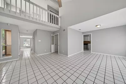 6426 Old Chatham Lane, Houston, TX 77035 - Photo 10