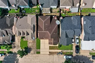 6426 Old Chatham Ln, Houston, TX 77035 - Photo 44