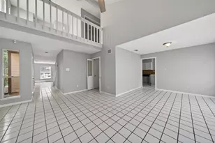 6426 Old Chatham Ln, Houston, TX 77035 - Photo 10