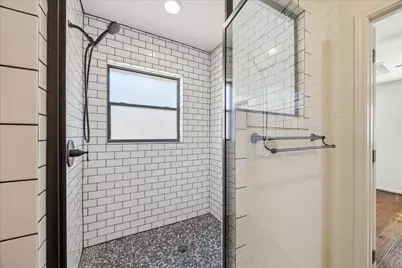 10219 Barwood Drive, Houston, TX 77043 - Photo 24