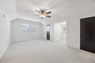 10219 Barwood Dr, Houston, TX 77043 - Photo 28