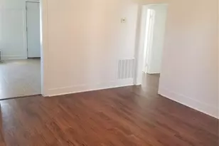 2823 Cleburne St, Houston, TX 77004 - Photo 2