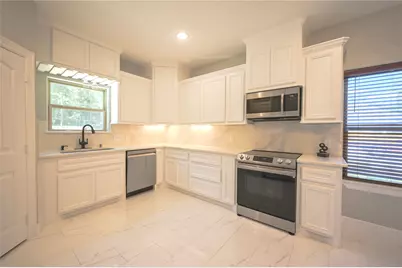 320 Dahlia Road, Huntsville, TX 77320 - Photo 18